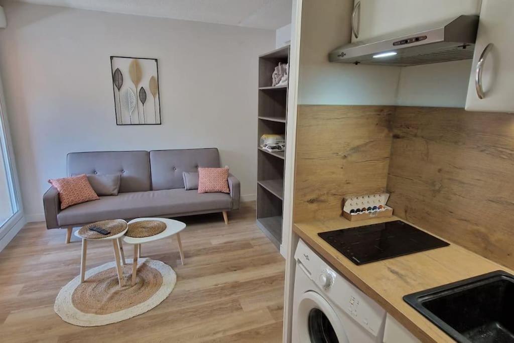 Lourde Center Apartment 3 Bed With Parking Lurdy Exteriér fotografie